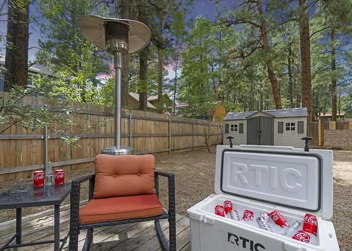 Holiday home Stylish With In Gym Ac Fully Fenced Yard Flagstaff